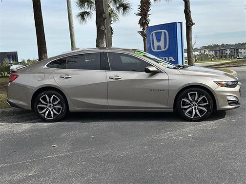 2022 Chevrolet Malibu RS