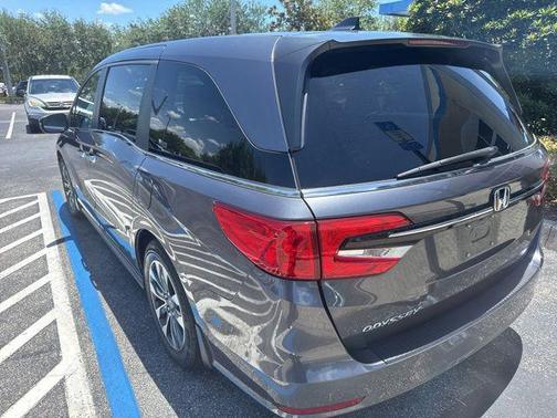 Modern Steel Metallic 2023 Honda Odyssey EX-L
