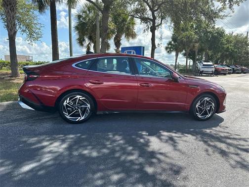 2024 Hyundai SONATA SEL