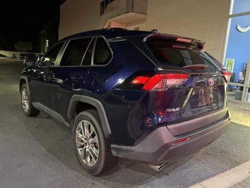 2022 Toyota RAV4 XLE Premium