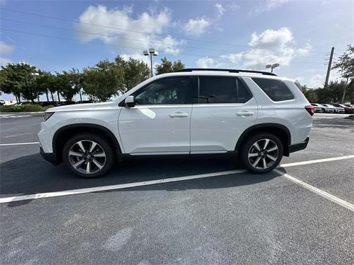 2025 Honda Pilot Elite