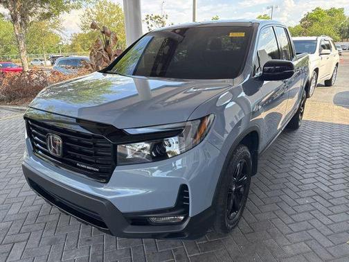 2023 Honda Ridgeline Black