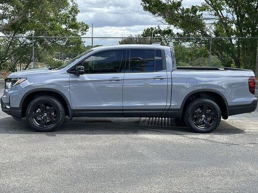 Blue 2023 Honda Ridgeline Black