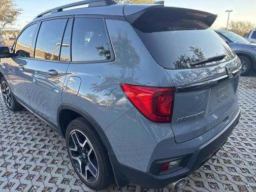 2023 Honda Passport Elite