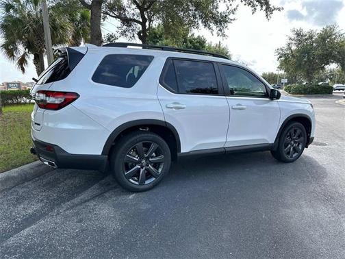 2025 Honda Pilot Sport