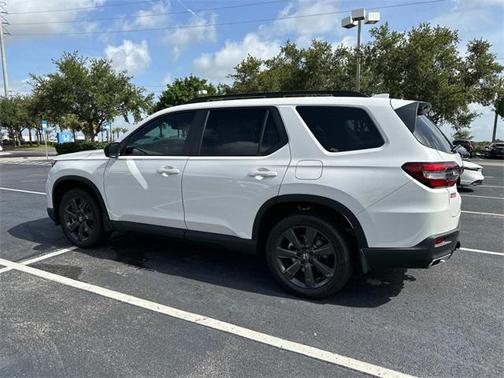 2025 Honda Pilot Sport