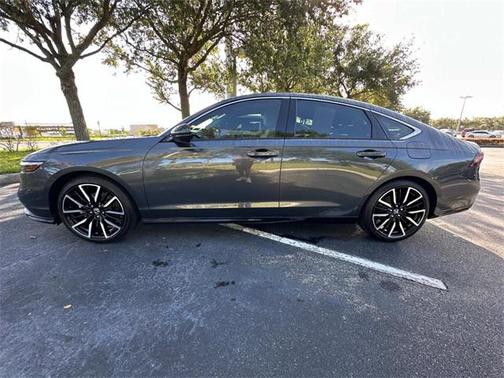 2025 Honda Accord Touring 2.0T
