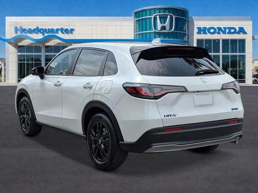 Platinum White 2027 Honda HR-V Sport