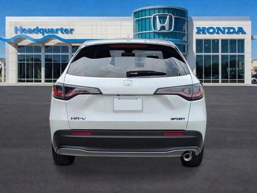 Platinum White 2027 Honda HR-V Sport