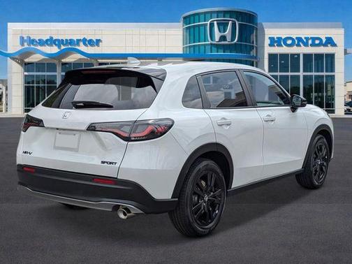 Platinum White 2027 Honda HR-V Sport