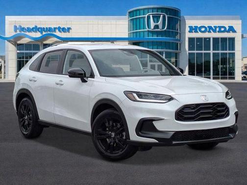 Platinum White 2027 Honda HR-V Sport