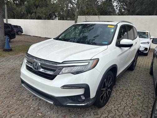 2019 Honda Pilot Touring 8-Passenger