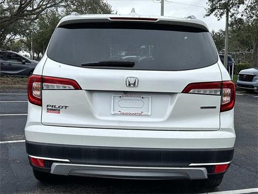 2019 Honda Pilot Touring 8-Passenger