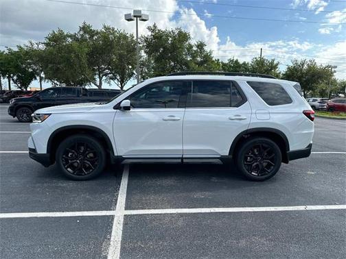 2025 Honda Pilot Touring 8-Passenger
