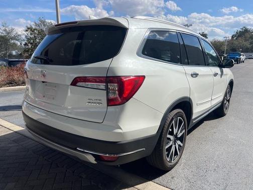2022 Honda Pilot Elite