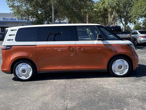 Orange 2025 Volkswagen ID. Buzz 1st Edition