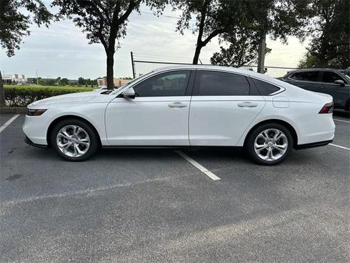 2025 Honda Accord LX 1.5T