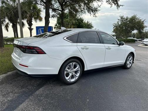 2025 Honda Accord LX 1.5T