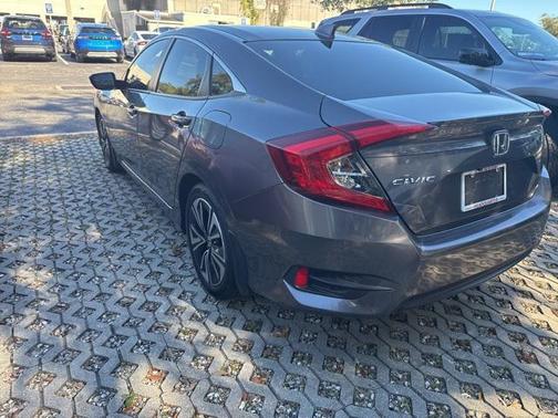 2018 Honda Civic EX-L