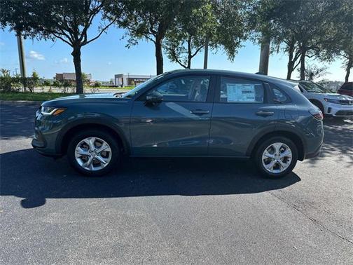 2025 Honda HR-V LX