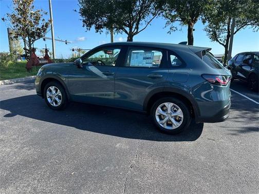 2025 Honda HR-V LX
