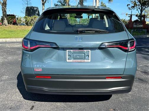 2025 Honda HR-V LX