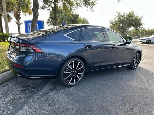 2025 Honda Accord Hybrid Touring