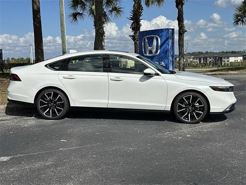 2025 Honda Accord Hybrid Touring