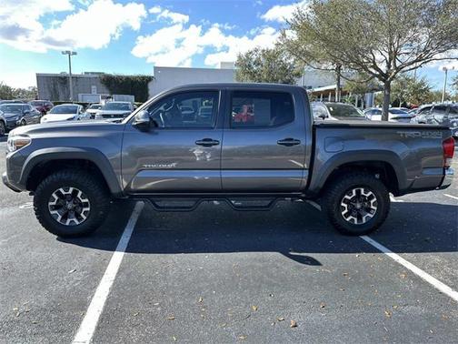 2017 Toyota Tacoma TRD Sport