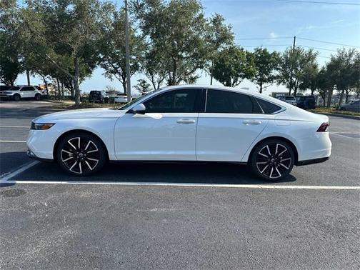 2025 Honda Accord Hybrid Touring