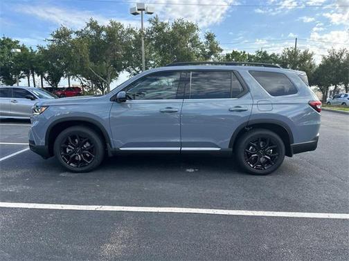 2025 Honda Pilot Touring 8-Passenger