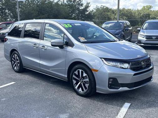 Sonic Gray Pearl 2025 Honda Odyssey EX-L