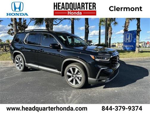 2025 Honda Pilot Touring 8-Passenger