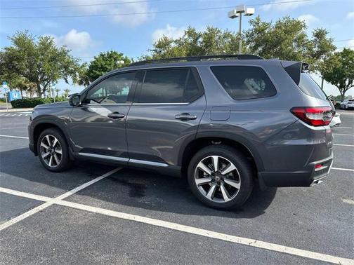 2025 Honda Pilot Elite