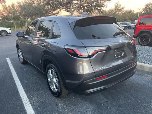 2025 Honda HR-V LX