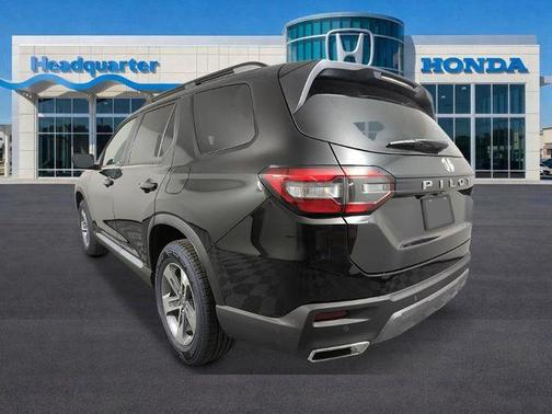 Crystal Black 2026 Honda Pilot EX-L