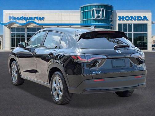 Crystal Black 2027 Honda HR-V LX