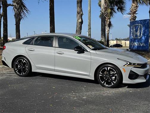 2023 Kia K5 GT-Line