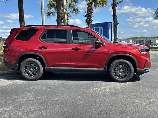 2025 Honda Pilot TrailSport