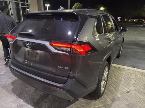 2021 Toyota RAV4 Limited