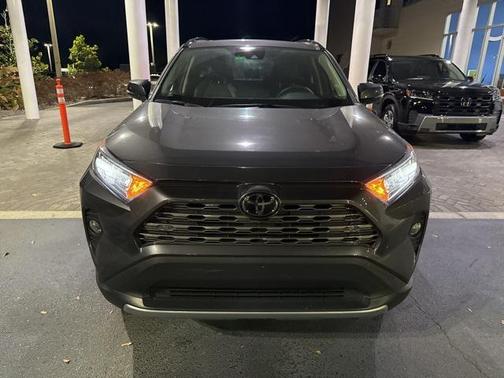 2021 Toyota RAV4 Limited