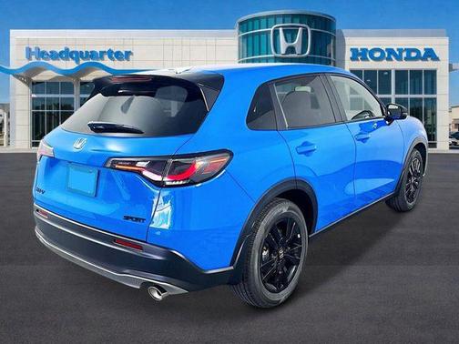 Blue Pearl 2027 Honda HR-V Sport