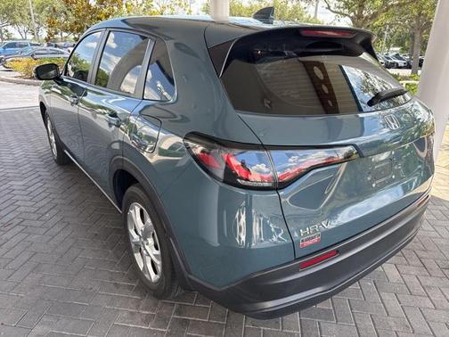 2024 Honda HR-V LX