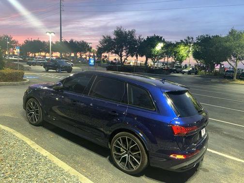 Blue Metallic 2023 Audi Q7 55 Prestige