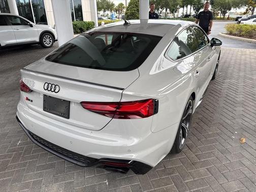 2022 Audi RS 5 2.9T
