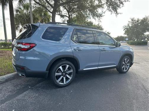 2025 Honda Pilot Elite