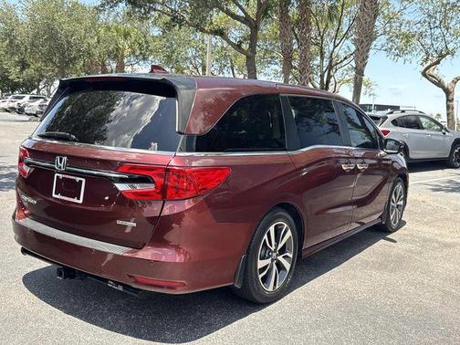 Deep Scarlet Pearl 2021 Honda Odyssey Touring