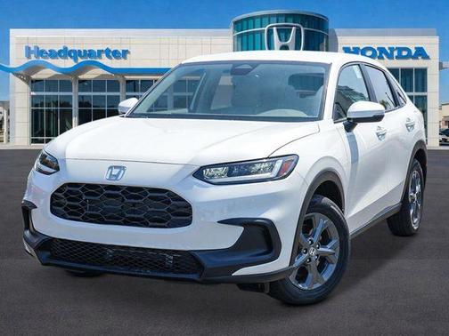 Platinum White 2026 Honda HR-V LX