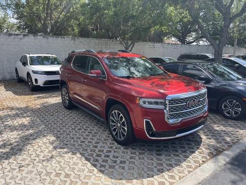 2021 GMC Acadia Denali