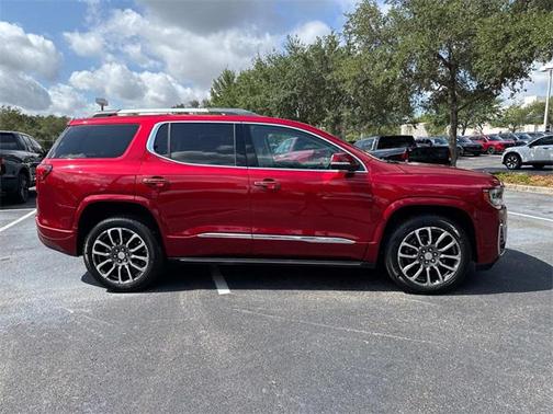 2021 GMC Acadia Denali